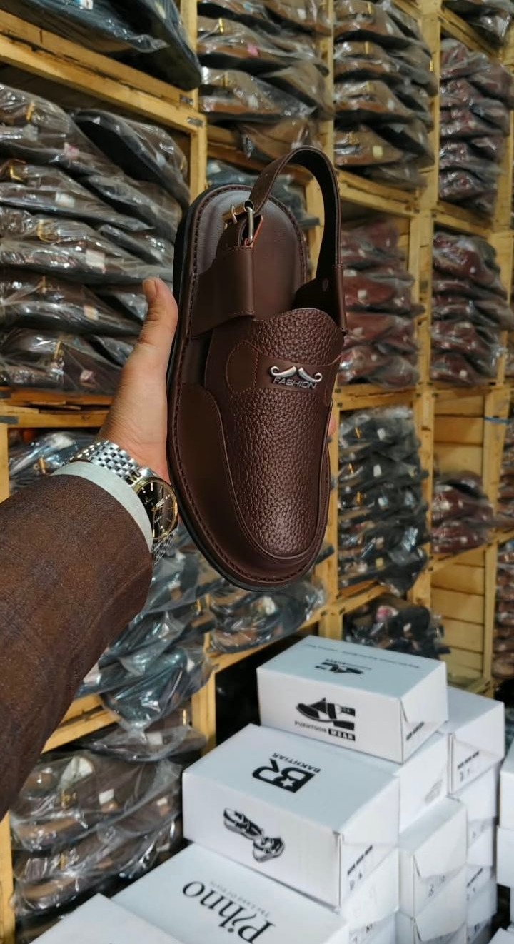 Breath Jean's Leather Boot Chappal