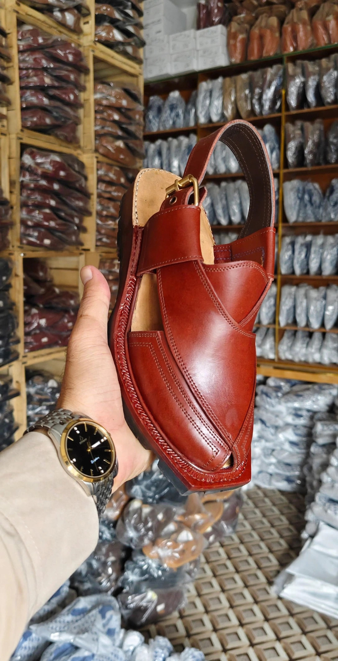 Sada Norozi Chappal